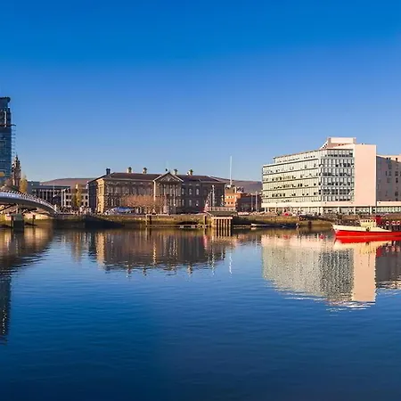 Skyline Belfast Apartment Exterior photo